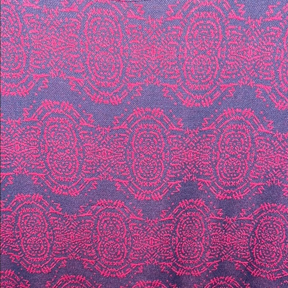 Lularoe large Classic t - Picture 3 of 3